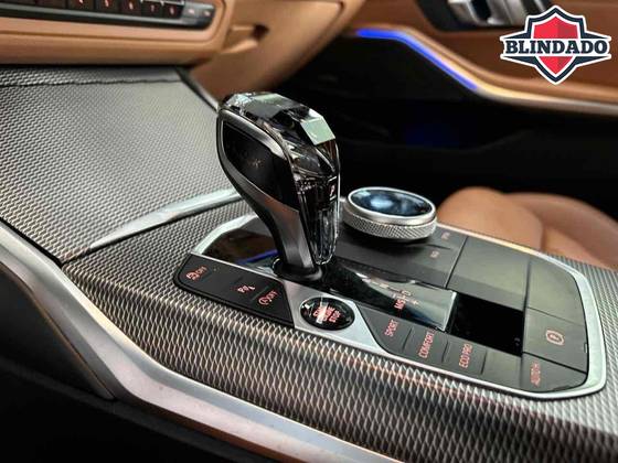 BMW 320i 2.0 16V TURBO FLEX M SPORT AUTOMÁTICO BMW 320i 2.0 16V TURBO FLEX M SPORT AUTOMÁTICO